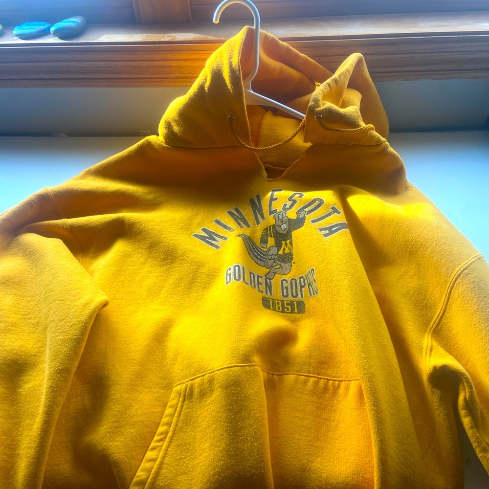 Color: Yellow
Brand: champion